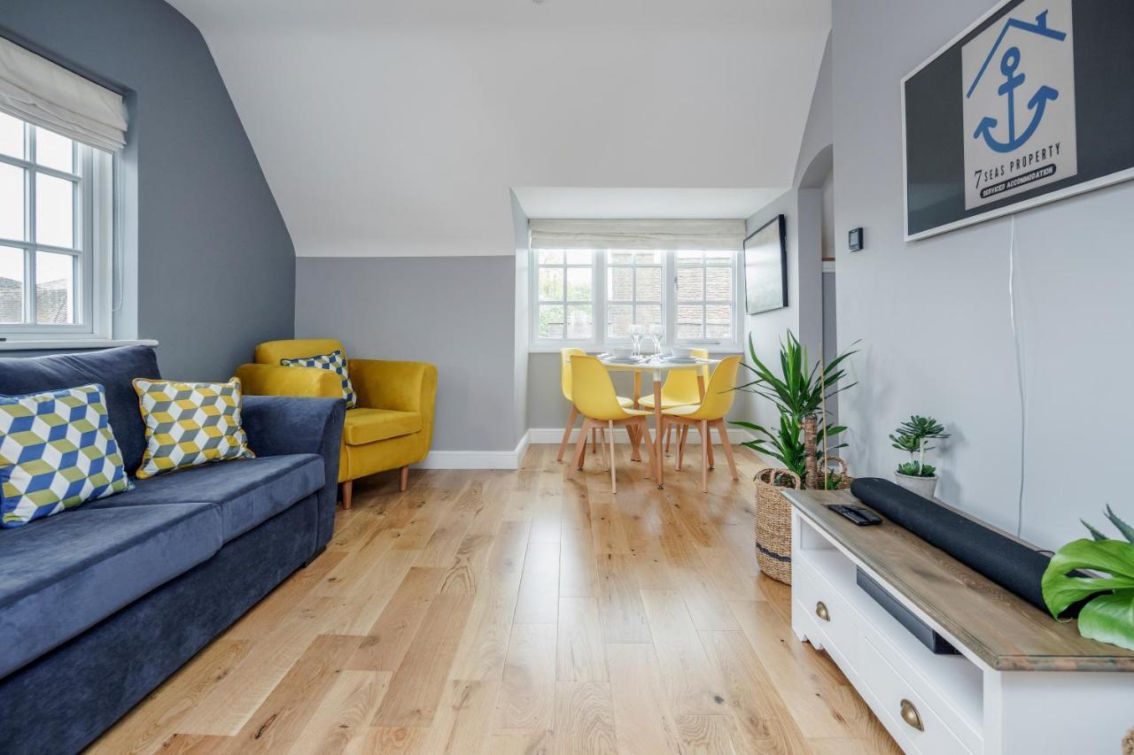 The Gem Of Central Winchester - Sleeps 4 Екстериор снимка