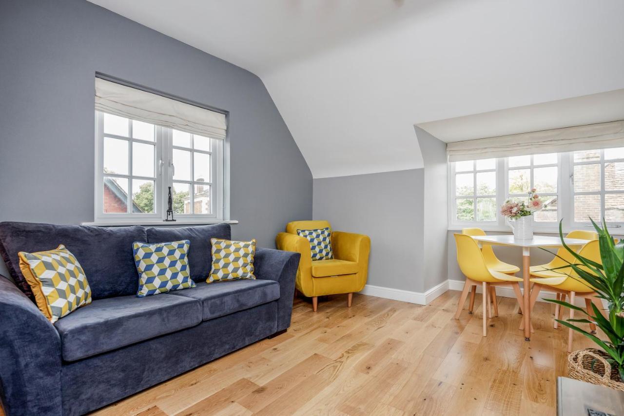 The Gem Of Central Winchester - Sleeps 4 Екстериор снимка