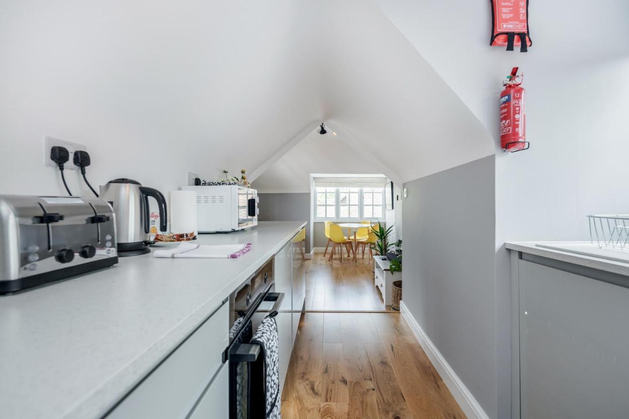 The Gem Of Central Winchester - Sleeps 4 Екстериор снимка